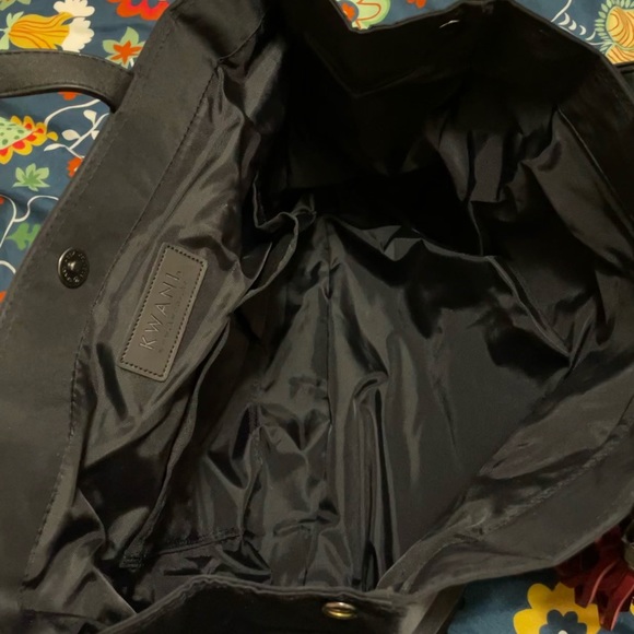 Keanu square flip top purse - Picture 5 of 7